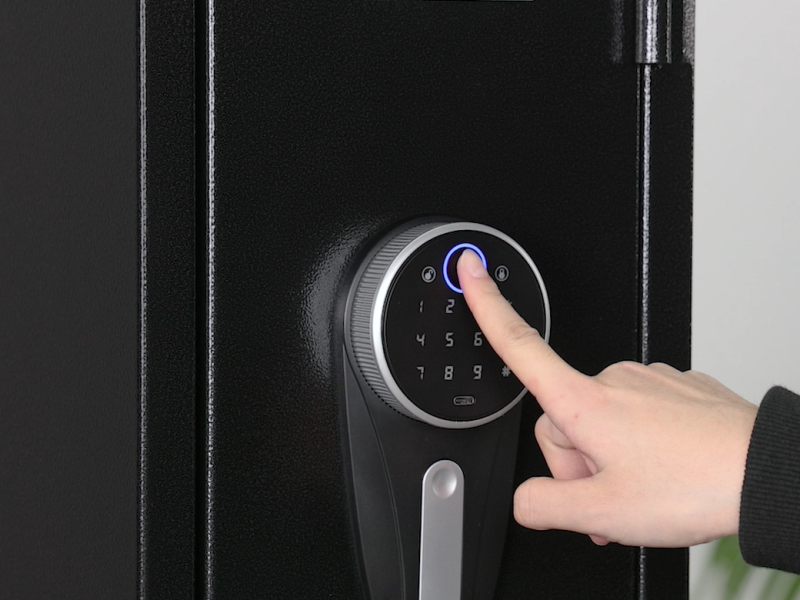 blacksmith-pro-sf0103-gun-safe-how-to-set-fingerprint